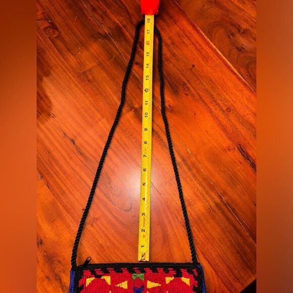 Gammon Shire Native American Tribal/S.W. glass beaded crossbody/clutch EUC - Picture 12 of 15